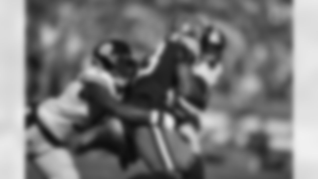 Pittsburgh Steelers linebacker Devin Bush (55) during a regular season game between the Pittsburgh Steelers and the Cleveland Browns, Sunday, Oct. 31, 2021 in Cleveland, OH. (Karl Roser / Pittsburgh Steelers)