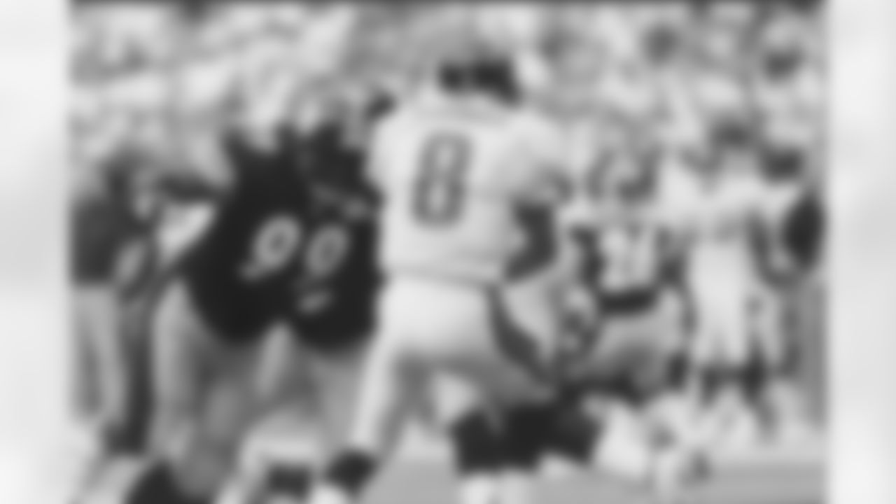 1992 LEVON KIRKLAND: After becoming a regular in 1993, Kirkland never missed a start in the six seasons from 1995-2000, and when his Steelers career was over he had 18.5 sacks, 11 interceptions, 14 forced fumbles, and eight fumble recoveries. Kirkland was voted to two Pro Bowls, and he was named first-team All-Pro in 1997.