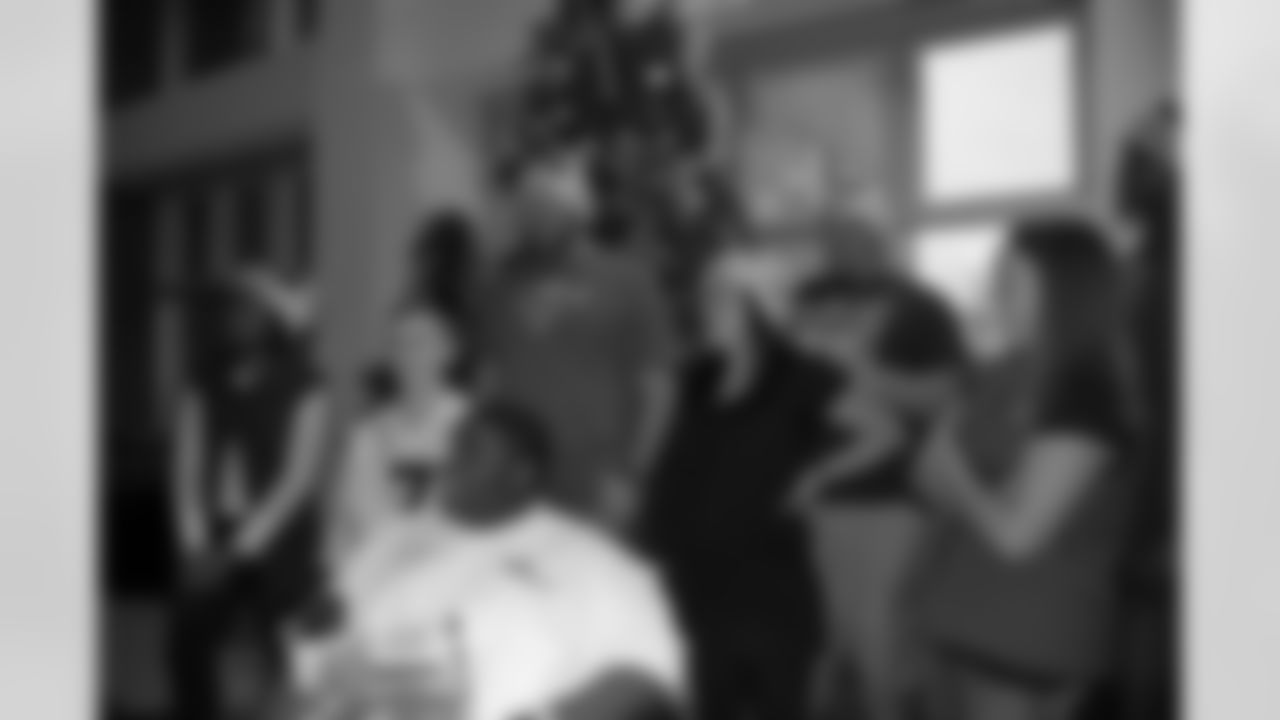 09_Childrens_Hospital_Christmas
