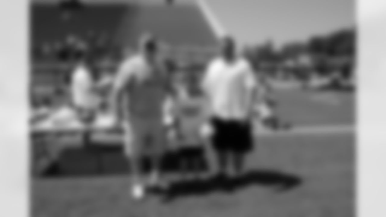 2010_steelers_youth_camp_calu