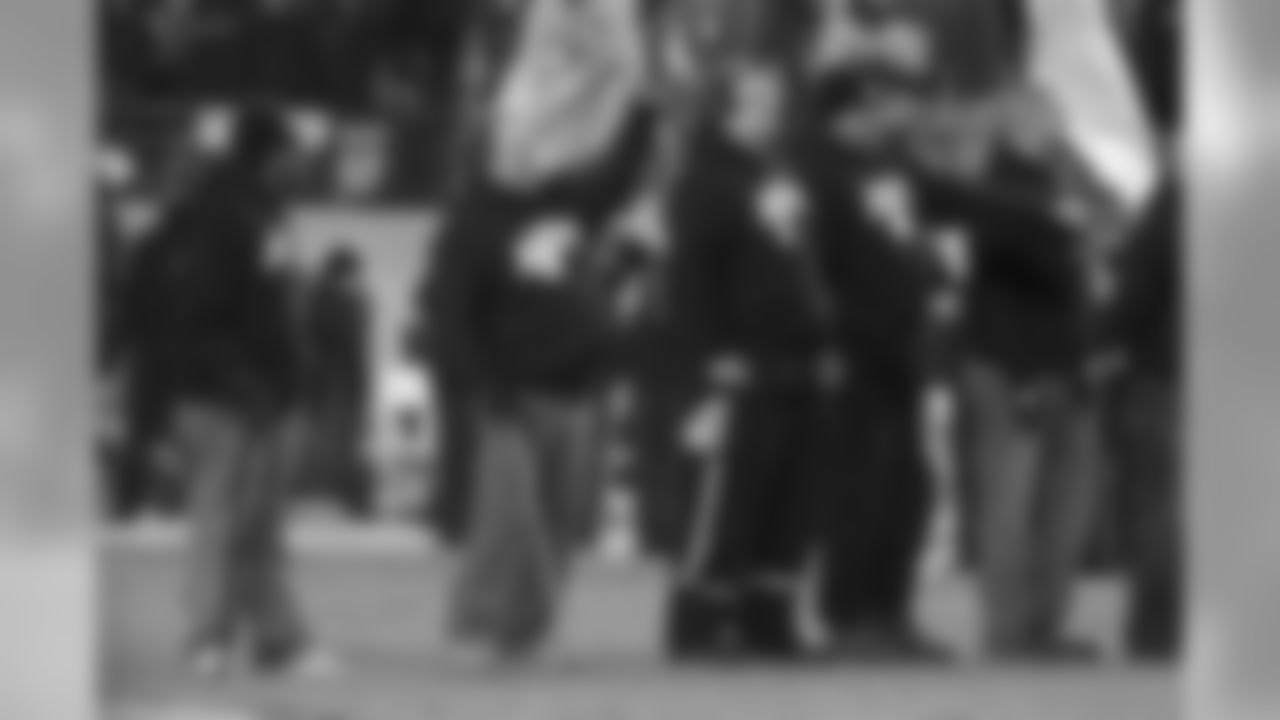 08_BAL3_military