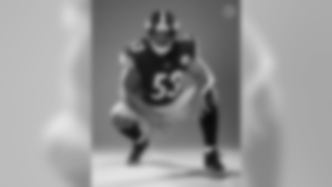 Pittsburgh Steelers center Maurkice Pouncey (53) poses for a photo during the Steelers 2020 media day, Thursday, Aug. 6, 2020 in Pittsburgh, PA. (Karl Roser / Pittsburgh Steelers)