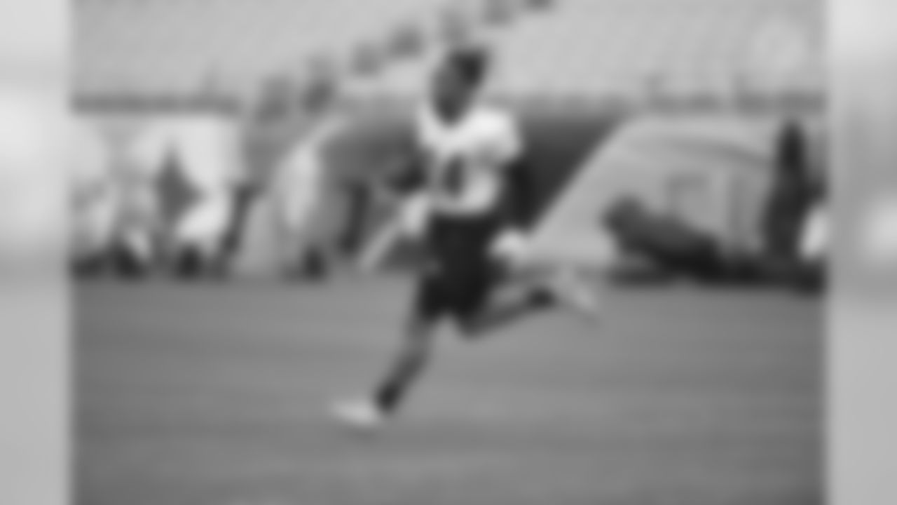 Pittsburgh Steelers running back Benny Snell Jr. (24) trains at Heinz Field during the Steelers 2020 Training Camp, Monday, Aug. 3, 2020 in Pittsburgh, PA. (Karl Roser / Pittsburgh Steelers)