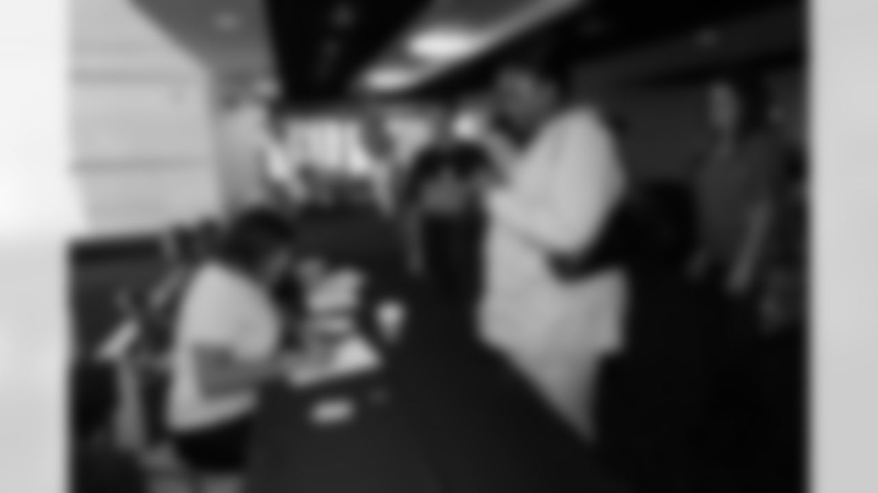 08_CaringTeam_Luncheon_dh_26