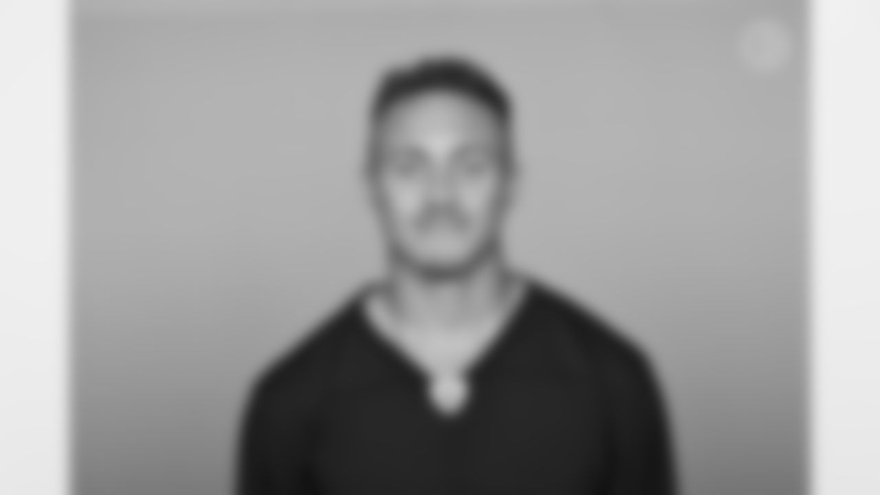 Pittsburgh Steelers safety Miles Killebrew (28)
