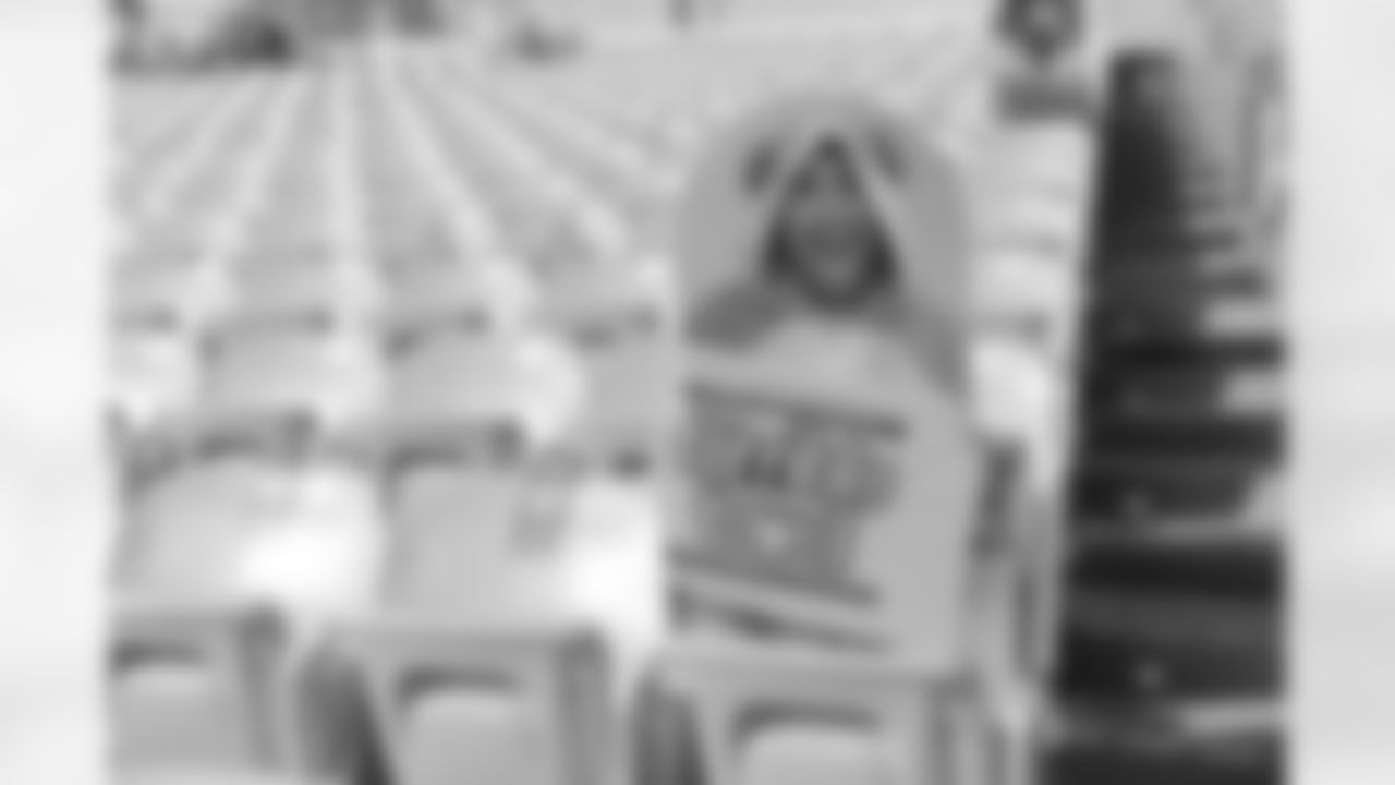 Fan cutouts at Heinz Field on Friday, Nov. 13, 2020 in Pittsburgh, PA. (Caitlyn Epes / Pittsburgh Steelers)
