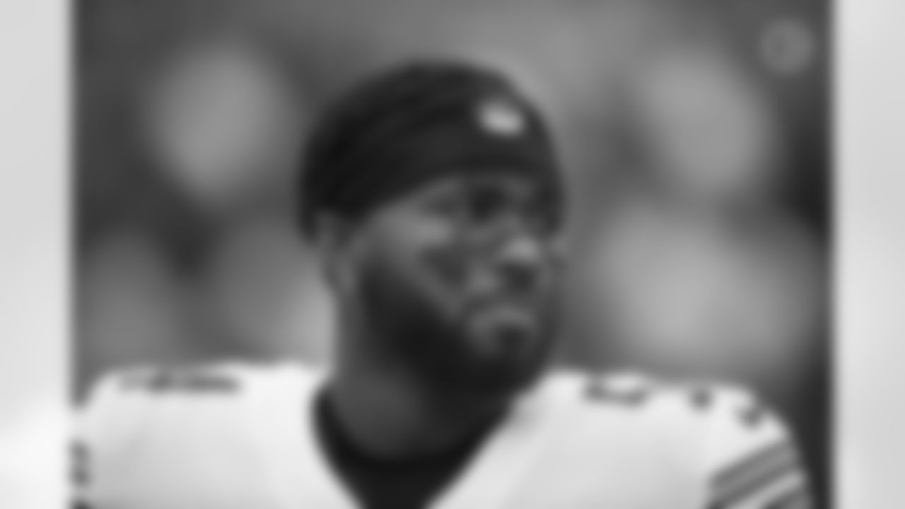 Pittsburgh Steelers linebacker Ulysees Gilbert III (54) during a regular season game between the Pittsburgh Steelers and the Baltimore Ravens, Sunday, Jan. 9, 2022 in Baltimore, MD. The Steelers beat the Ravens 16-13. (Karl Roser / Pittsburgh Steelers)