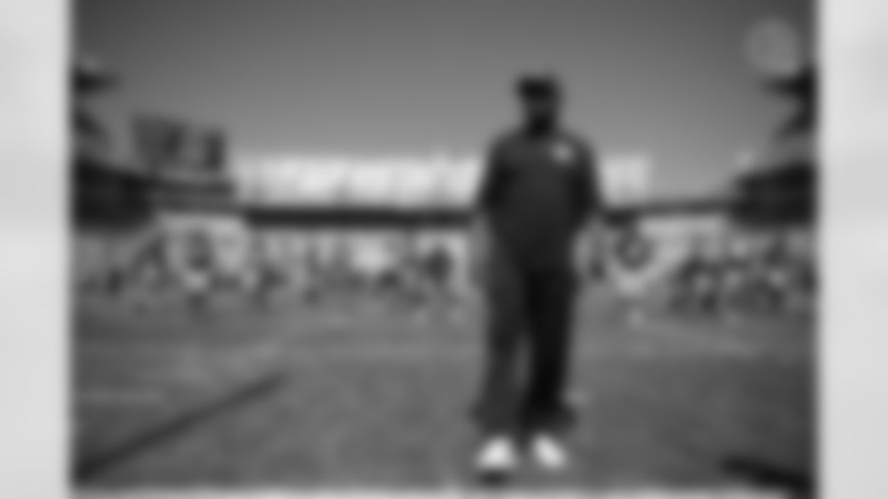 Pittsburgh Steelers Head Coach Mike Tomlin during a regular season game between the Pittsburgh Steelers and the Las Vegas Raiders, Sunday, Sept. 19, 2021 in Pittsburgh, PA. The Raiders beat the Steelers 26-17. (Karl Roser / Pittsburgh Steelers)