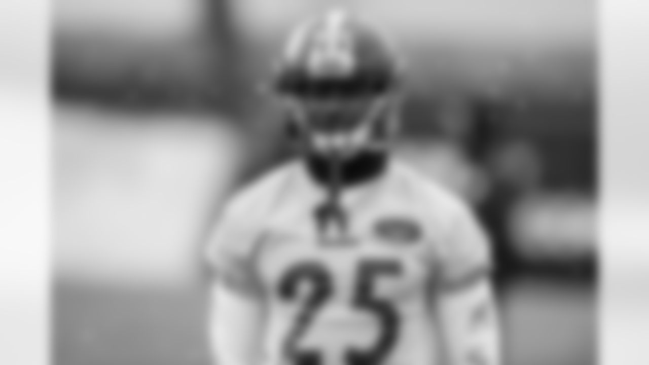Artie Burns