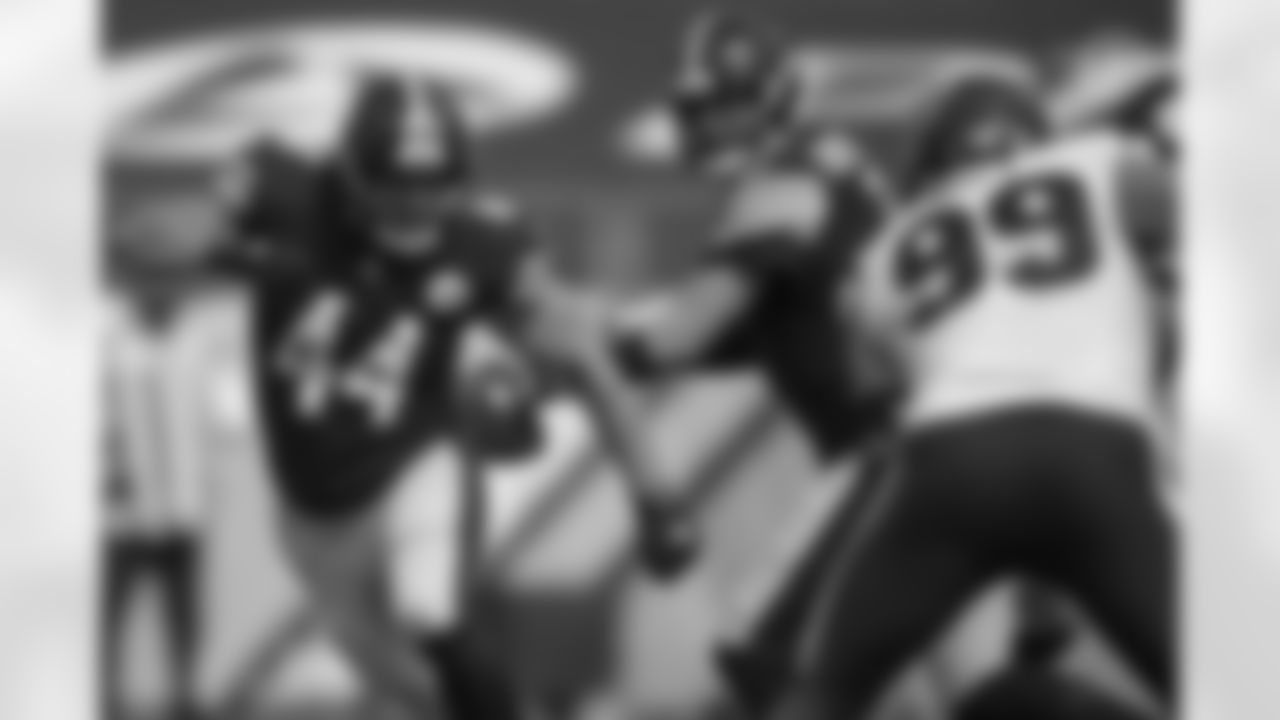 Pittsburgh Steelers fullback Derek Watt (44) during a regular season game between the Pittsburgh Steelers and the Houston Texans, Sunday, Sept. 27, 2020 in Pittsburgh, PA. The Steelers defeated the Texans 28-21. (Karl Roser / Pittsburgh Steelers)