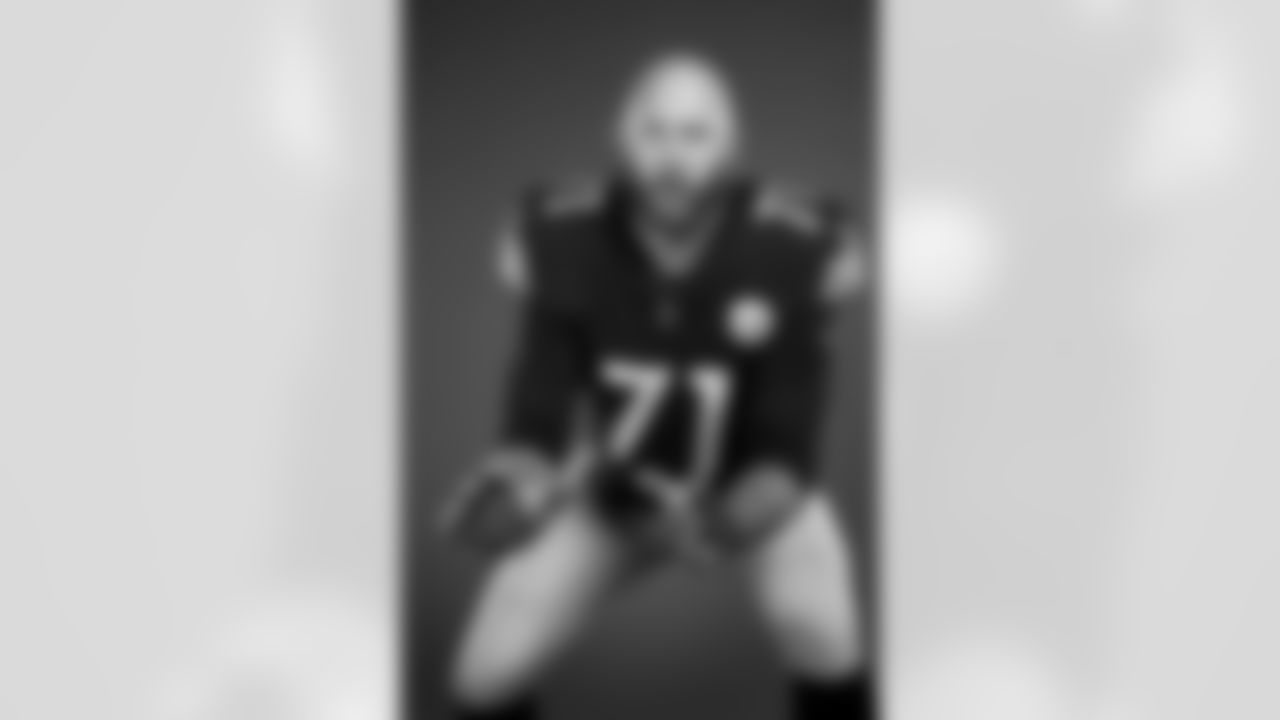 Pittsburgh Steelers offensive tackle Joe Haeg (71) poses for a photo during the Pittsburgh Steelers 2022 media day, on Friday, July 29, 2022 in Latrobe, PA. (Jared Wickerham / Pittsburgh Steelers)