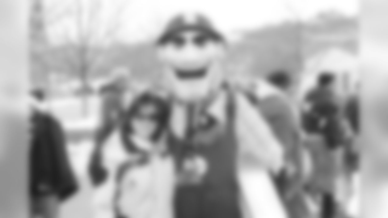 09_GB_fans4