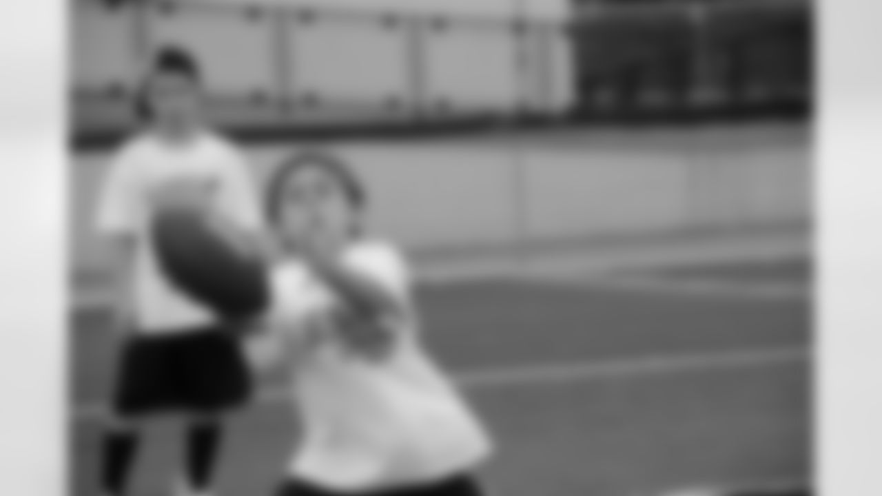 2010_steelers_youth_camp_calu