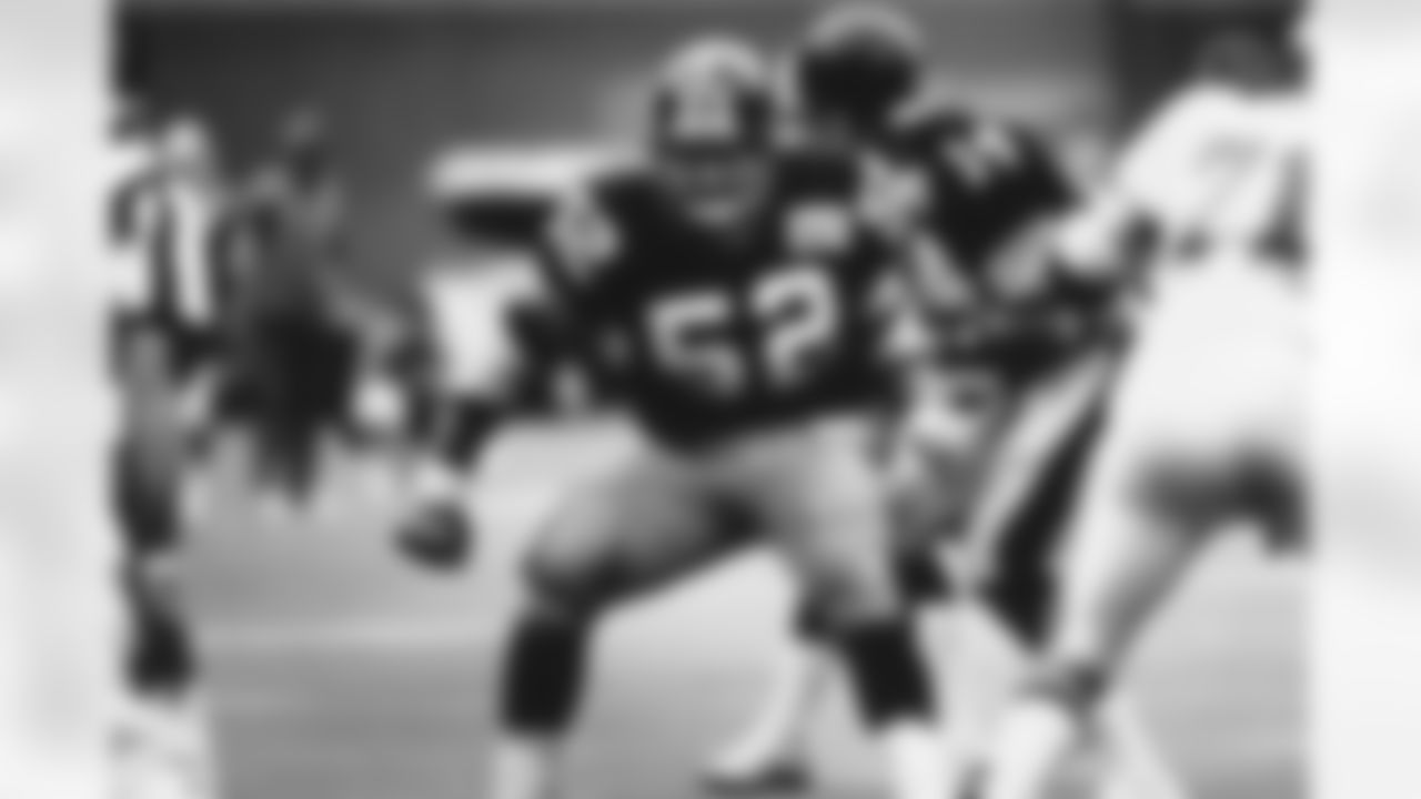 Mike Webster was inducted into the Pro Football Hall of Fame in 1997