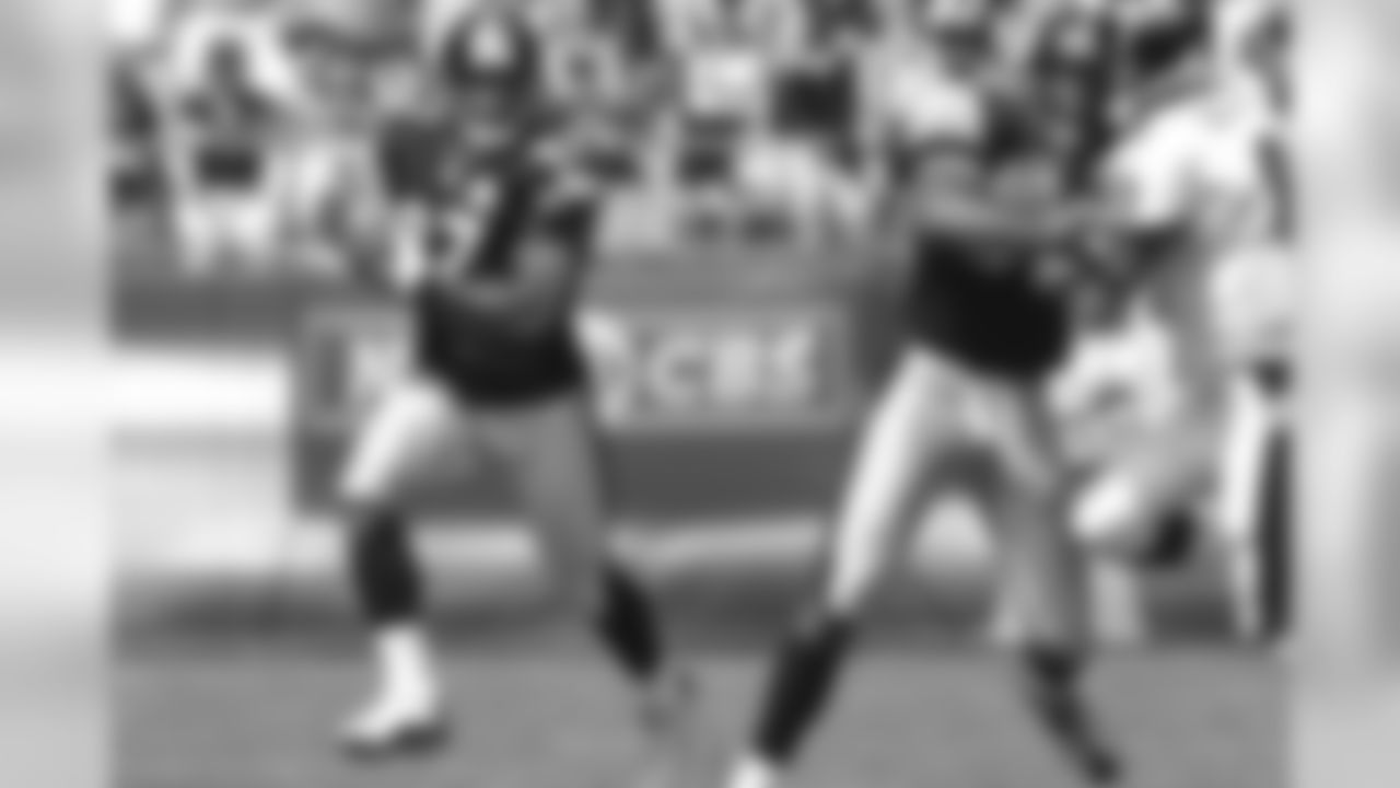 Kendrell Bell (2001-2004)