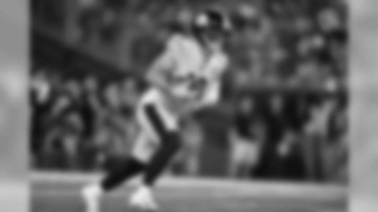 A 2019 regular season game between the Pittsburgh Steelers and the New England Patriots on Sunday, September 8, 2019.