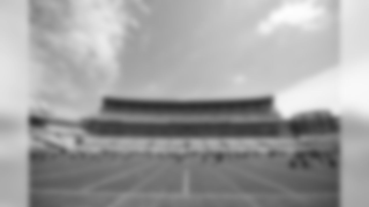 The Pittsburgh Steelers train at Heinz Field during the Steelers 2020 Training Camp, Tuesday, Aug. 11, 2020 in Pittsburgh, PA. (Karl Roser / Pittsburgh Steelers)