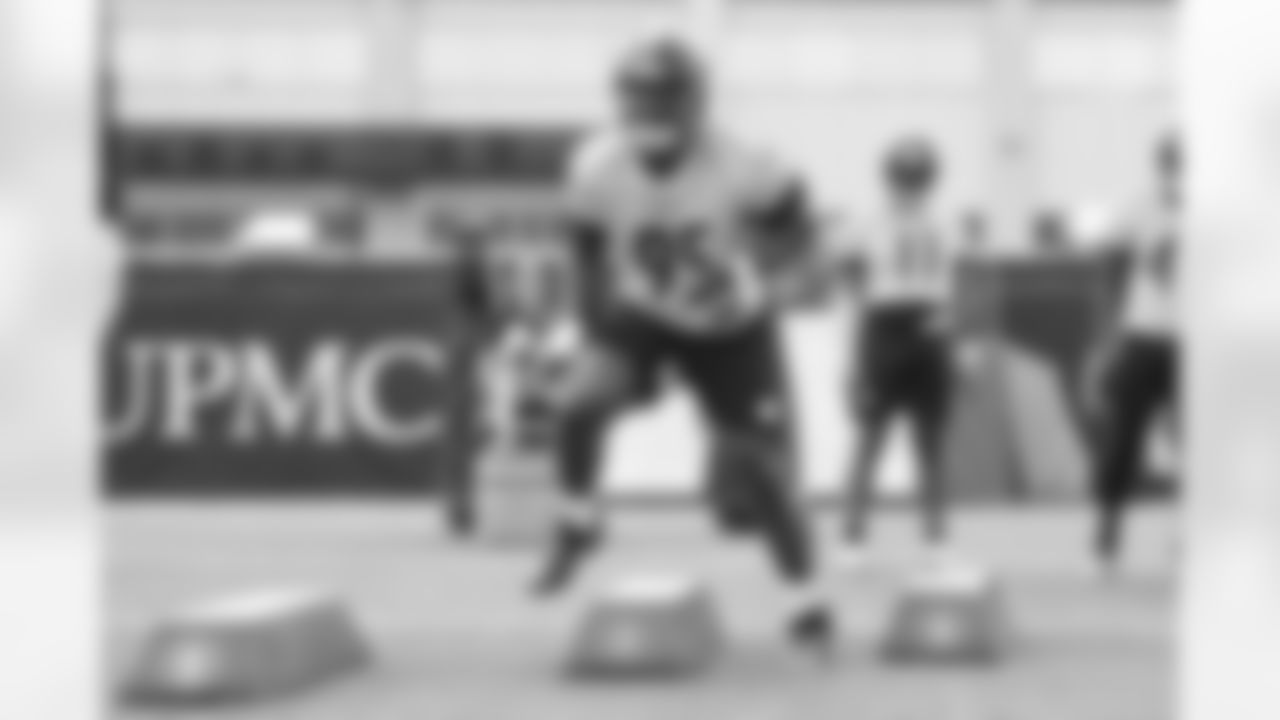 Pittsburgh Steelers defensive lineman Keeanu Benton (95) participates in the Steelers rookie minicamp at the UPMC Rooney Sports Complex, Friday, May 12, 2023 in Pittsburgh, PA. (Karl Roser / Pittsburgh Steelers)