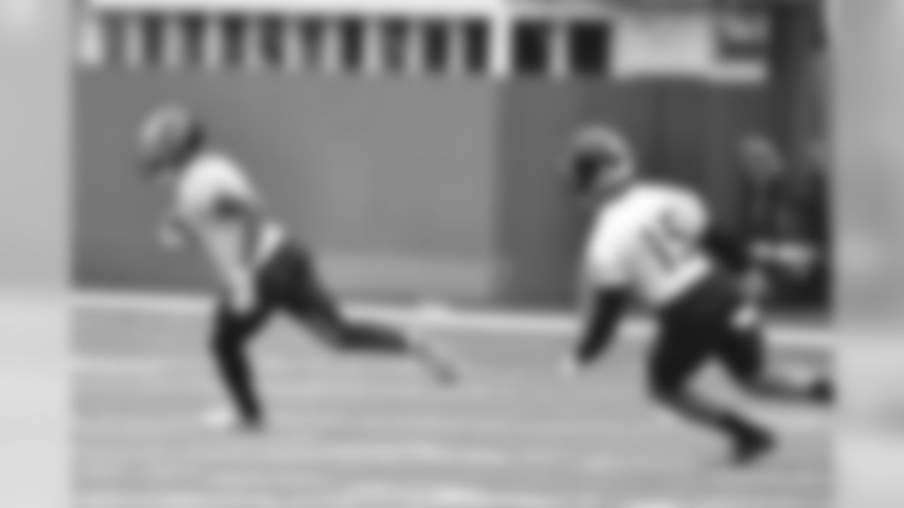 Artie Burns
