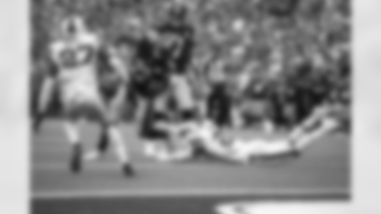 Pittsburgh Steelers running back Najee Harris (22) during a regular season game between the Pittsburgh Steelers and the Buffalo Bills, Sunday, Sept. 12, 2021 in Buffalo, NY. The Steelers defeated the Bills 23-16. (Karl Roser / Pittsburgh Steelers)