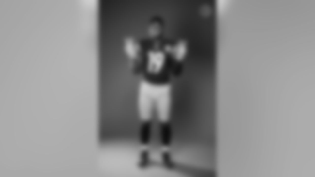 Pittsburgh Steelers wide receiver JuJu Smith-Schuster (19) poses for a photo during the Steelers 2020 media day, Wednesday, Aug. 5, 2020 in Pittsburgh, PA. (Karl Roser / Pittsburgh Steelers)