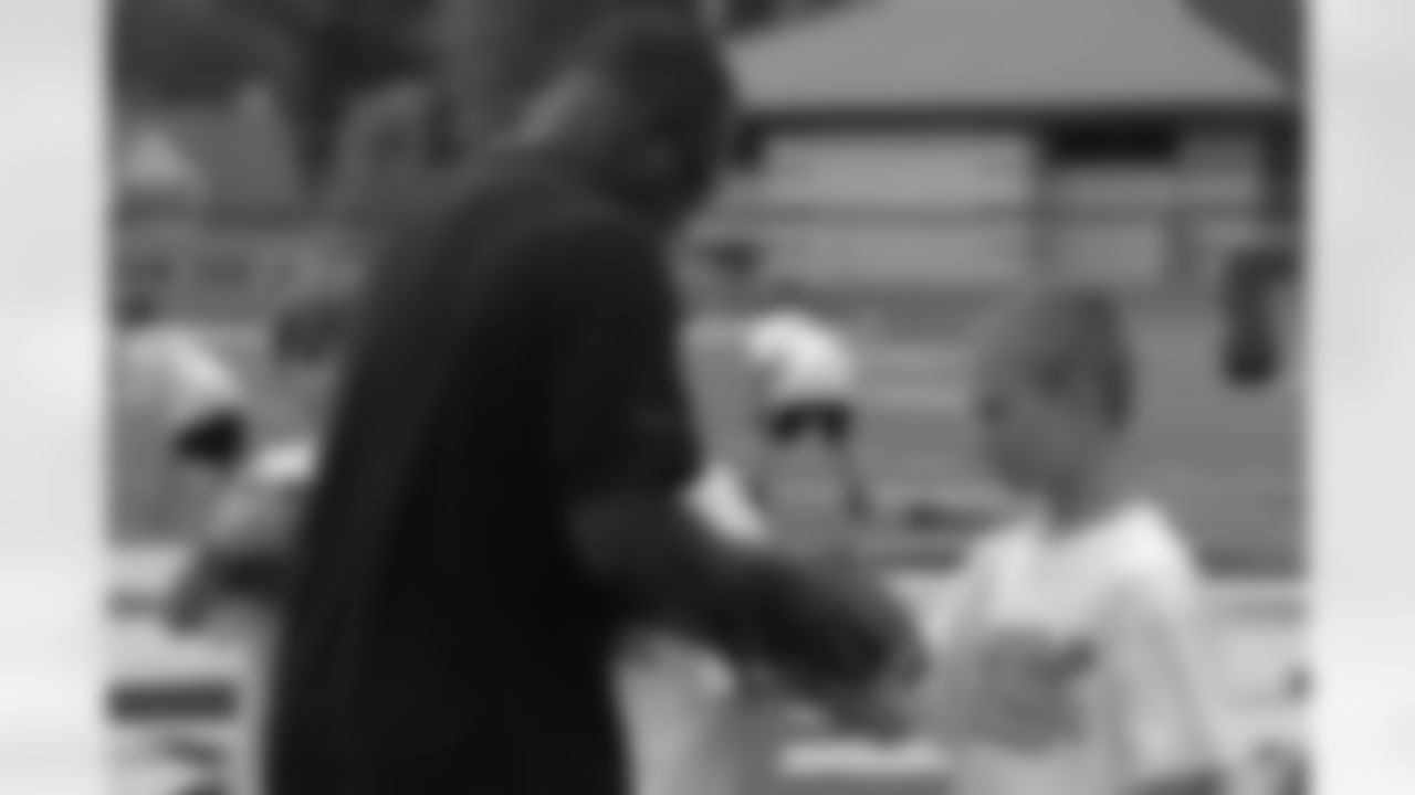 2010_steelers_youth_camp_calu