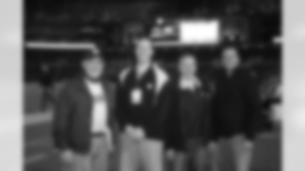 09_BALT1_Fans4