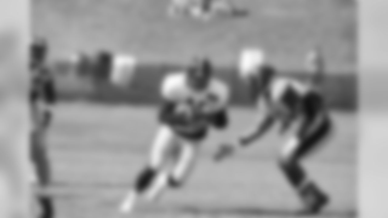 FB Roosevelt Nix