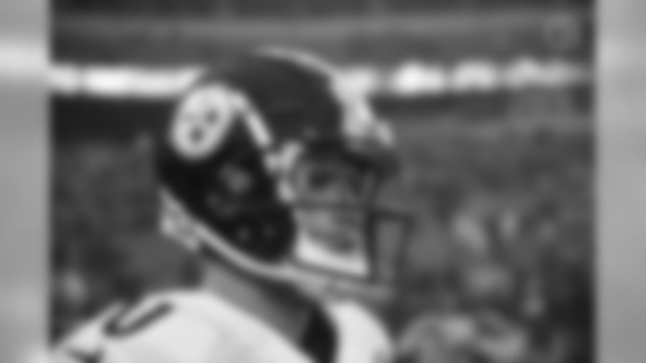 A 2019 regular season game between the Pittsburgh Steelers and the Baltimore Ravens on Sunday, December 29, 2019.A 2019 regular season game between the Pittsburgh Steelers and the Baltimore Ravens on Sunday, December 29, 2019.A 2019 regular season game between the Pittsburgh Steelers and the Baltimore Ravens on Sunday, December 29, 2019.A 2019 regular season game between the Pittsburgh Steelers and the Baltimore Ravens on Sunday, December 29, 2019.A 2019 regular season game between the Pittsburgh Steelers and the Baltimore Ravens on Sunday, December 29, 2019.
