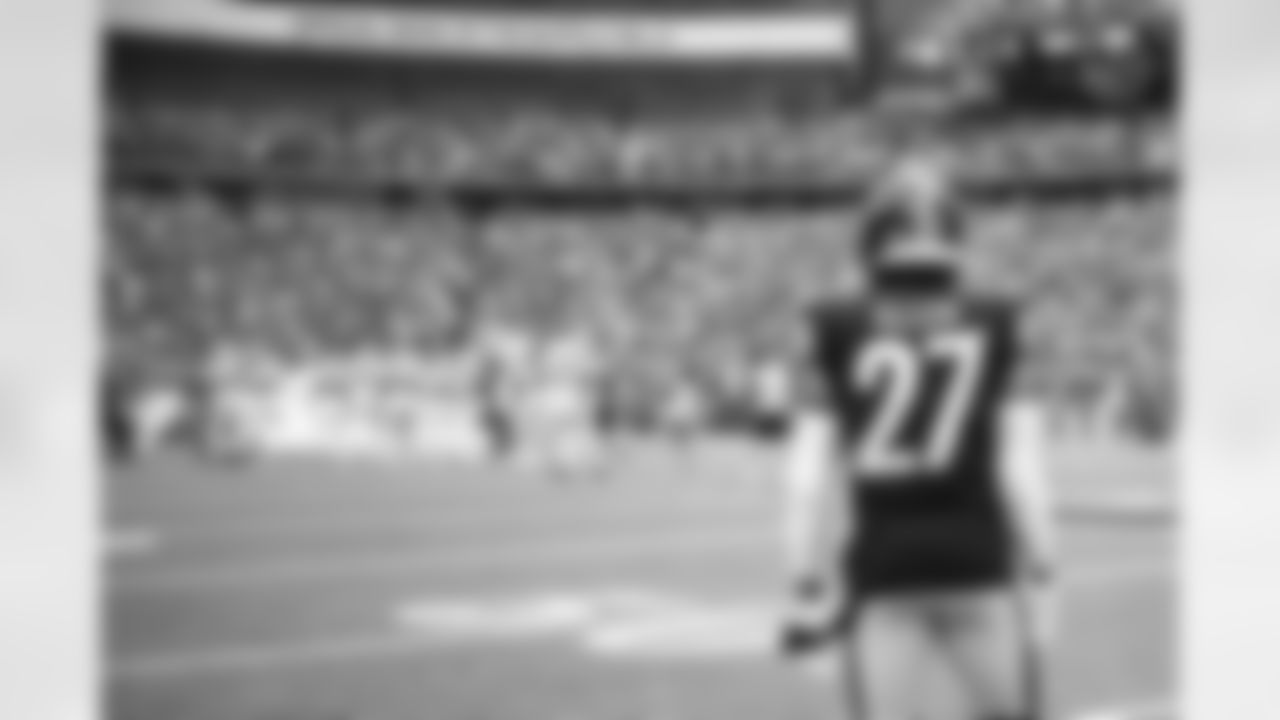 Pittsburgh Steelers linebacker Marcus Allen (27) during a regular season game between the Pittsburgh Steelers and the Buffalo Bills, Sunday, Sept. 12, 2021 in Buffalo, NY. The Steelers beat the Bills 23-16. (Caitlyn Epes / Pittsburgh Steelers)
