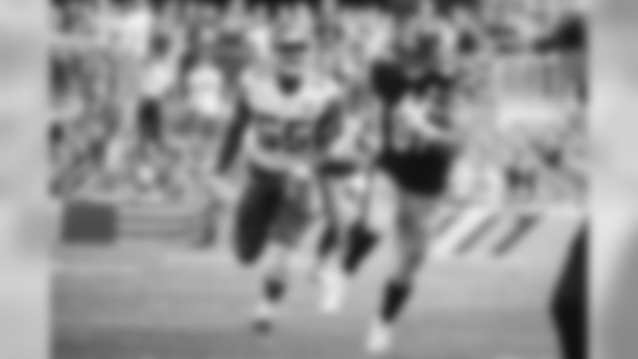 A 2018 Regular Season game between the Pittsburgh Steelers and the Kansas City Chiefs on Sunday, September 16, 2018.