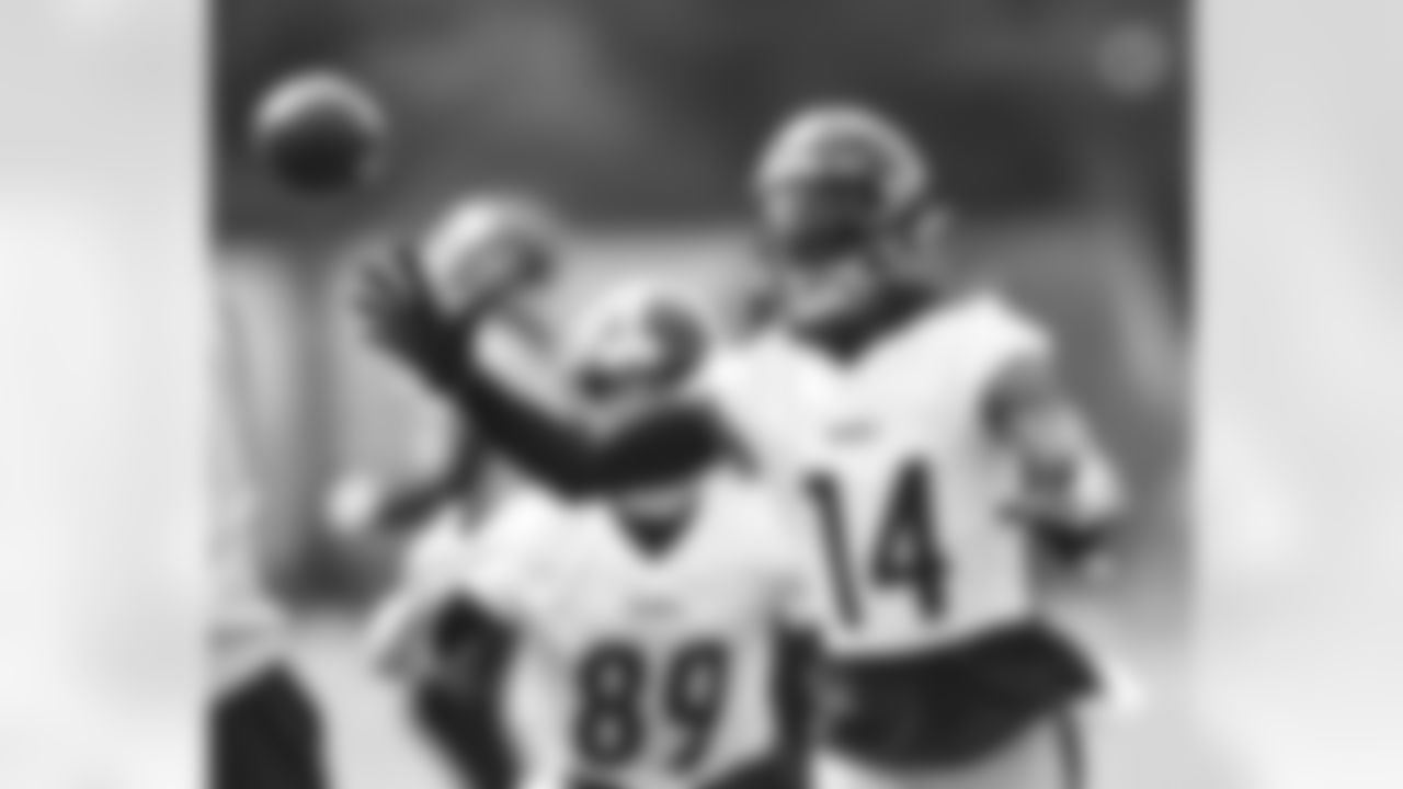 Pittsburgh Steelers wide receiver Gunner Olszewski (89) and Pittsburgh Steelers wide receiver George Pickens (14) participate in the Organized Team Activities (OTAs), Tuesday May 23, 2023 at the UPMC Rooney Sports Complex. (Abigail Dean / Pittsburgh Steelers)