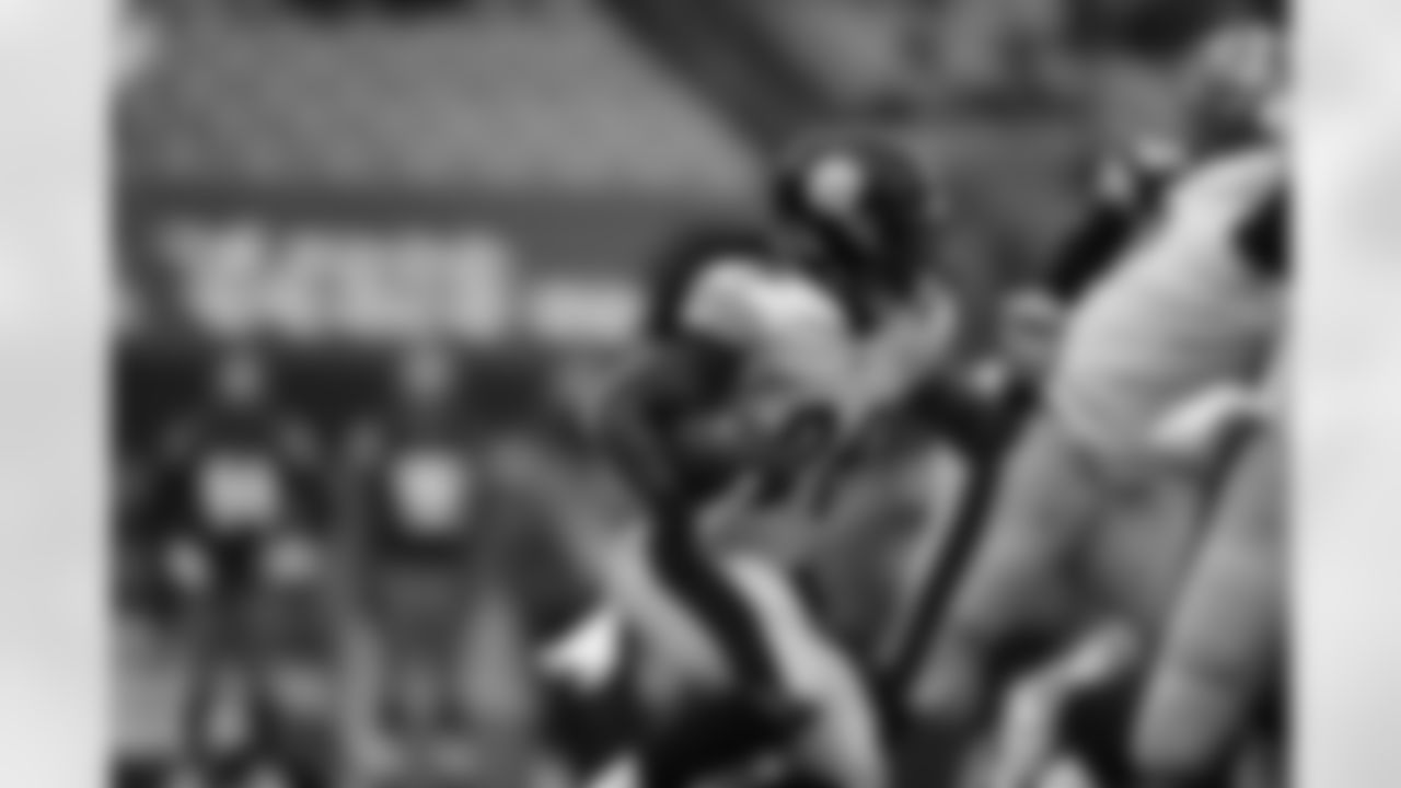 Pittsburgh Steelers running back Anthony McFarland Jr. (26) during a regular season game between the Pittsburgh Steelers and the Cleveland Browns, Sunday, Jan. 3, 2021 in Cleveland, OH. (Karl Roser / Pittsburgh Steelers)