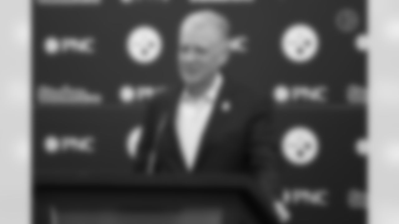 Omar Khan is introduced as the Pittsburgh Steelers General Manager at a press conference at the UPMC Rooney Sports Complex, Friday, May 27, 2022 in Pittsburgh, PA. (Abigail Dean / Pittsburgh Steelers)