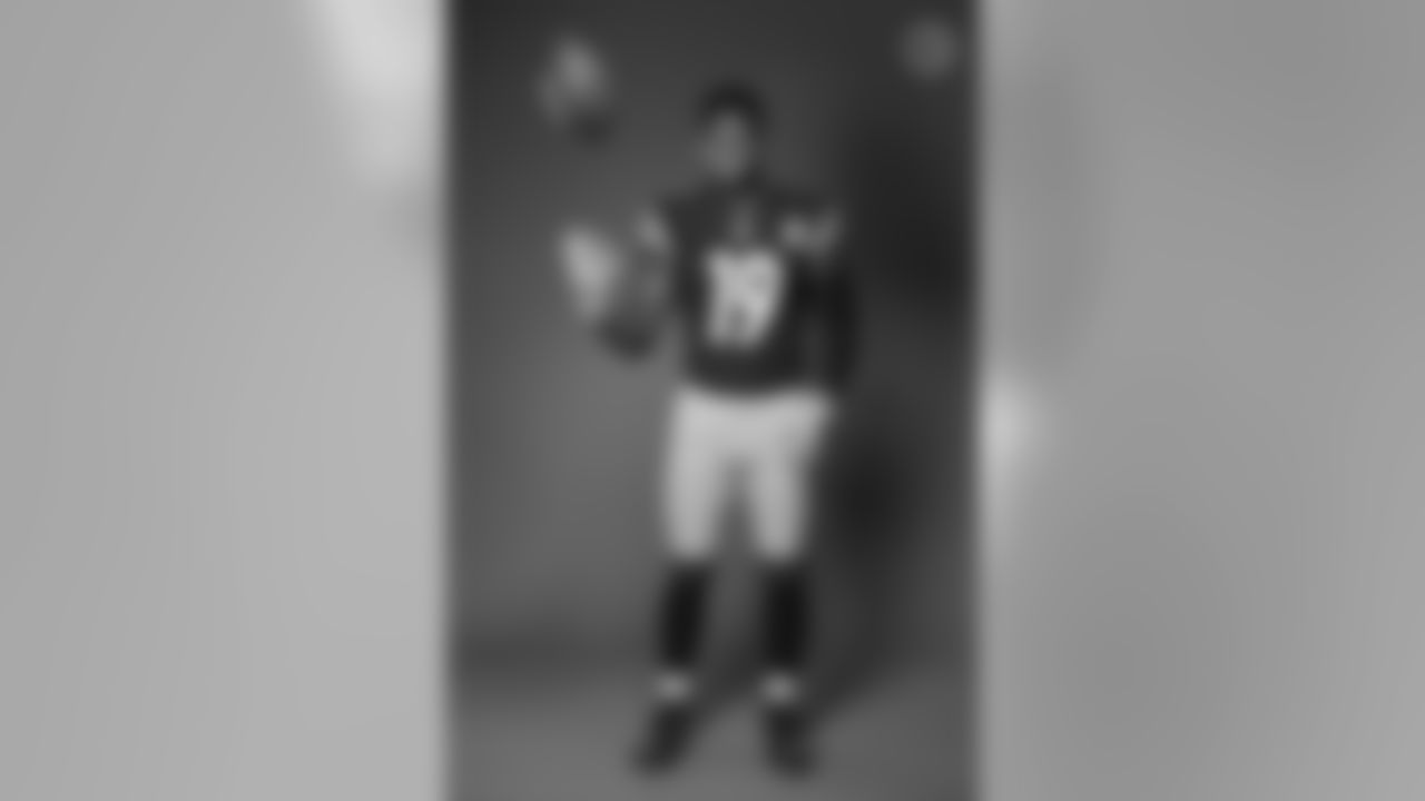 Pittsburgh Steelers wide receiver JuJu Smith-Schuster (19) poses for a photo during the Steelers 2020 media day, Wednesday, Aug. 5, 2020 in Pittsburgh, PA. (Karl Roser / Pittsburgh Steelers)