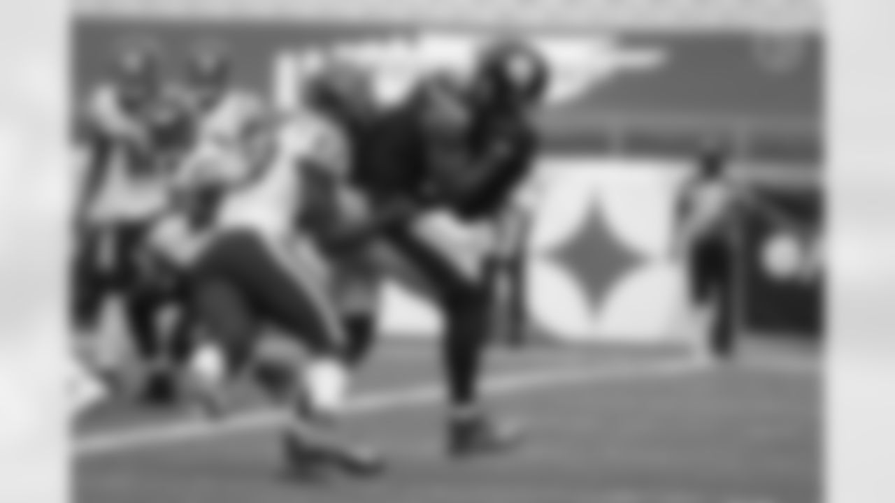 Pittsburgh Steelers wide receiver JuJu Smith-Schuster (19) during a regular season game between the Pittsburgh Steelers and the Houston Texans, Sunday, Sept. 27, 2020 in Pittsburgh, PA. The Steelers defeated the Texans 28-21. (Karl Roser / Pittsburgh Steelers)