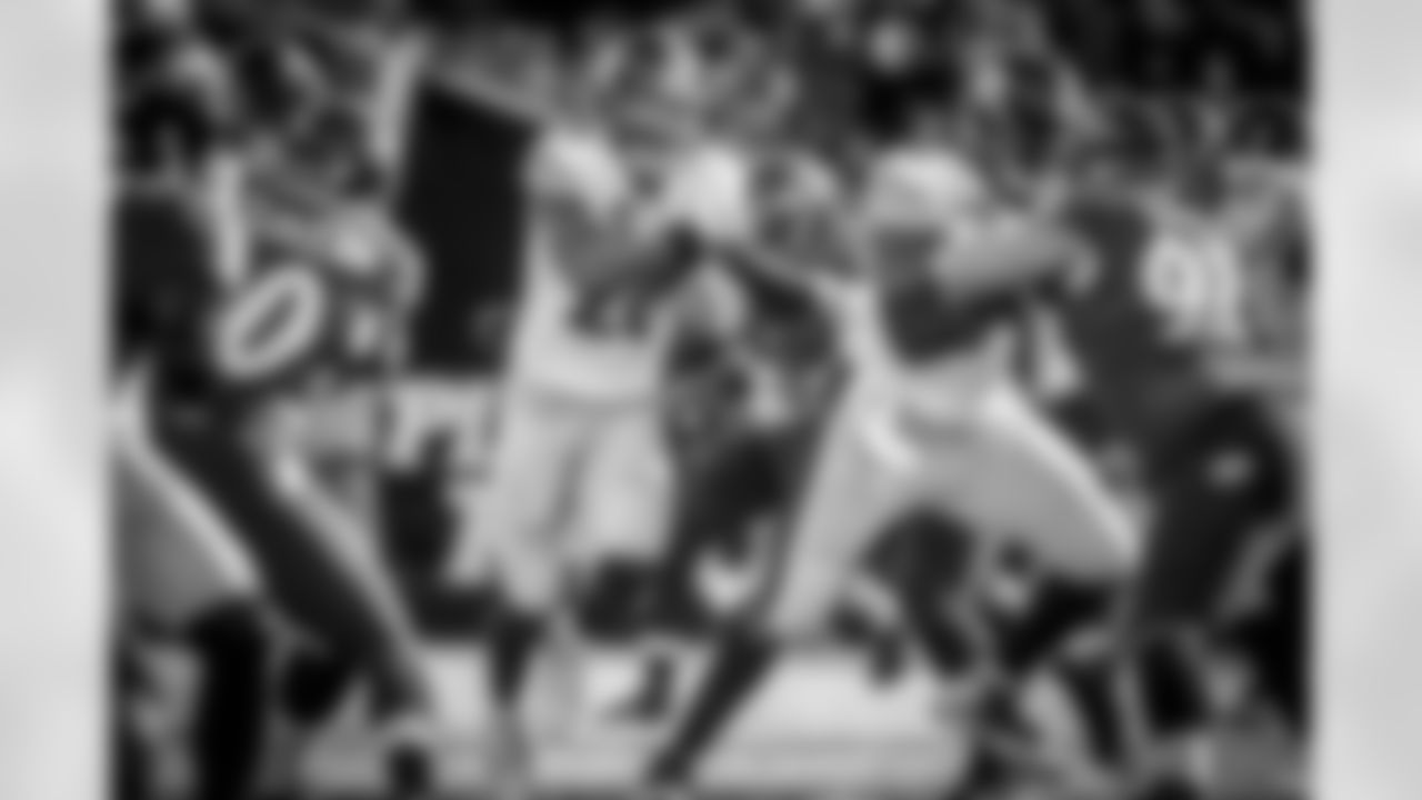 Le'Veon Bell and Alejandro Villanueva