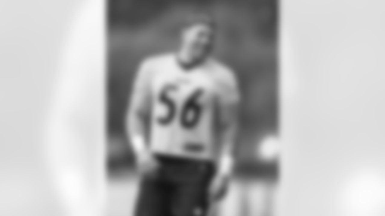 Pittsburgh Steelers linebacker Alex Highsmith (56) participates in the Organized Team Activities (OTAs), Wednesday May 24, 2023 at the UPMC Rooney Sports Complex. (Karl Roser / Pittsburgh Steelers)
