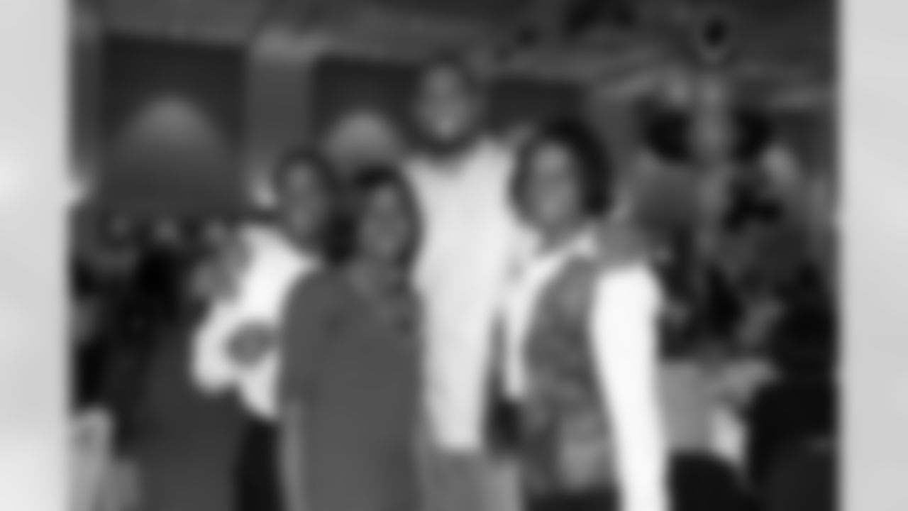 09_Gridiron_Taste_and_Talent Youth Winner