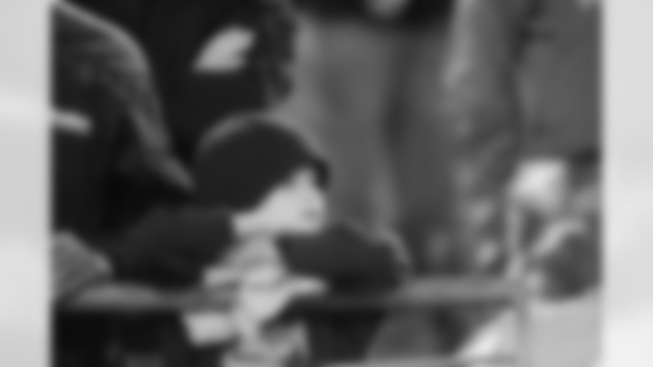 09_BALT1_Fans11