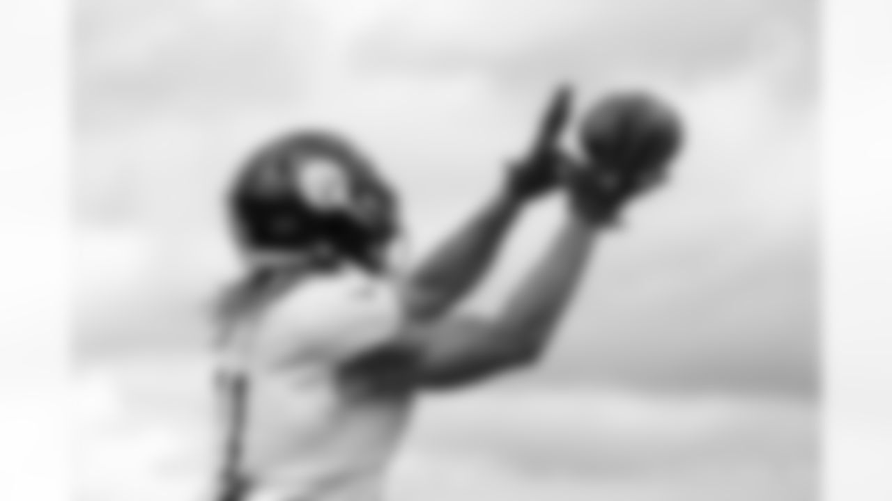 Pittsburgh Steelers wide receiver Chase Claypool (11) during practice at the UPMC Rooney Sports Complex preparing for a Week 3 matchup against the Cincinnati Bengals, Wednesday, Sept. 22, 2021 in Pittsburgh, PA. (Karl Roser / Pittsburgh Steelers)