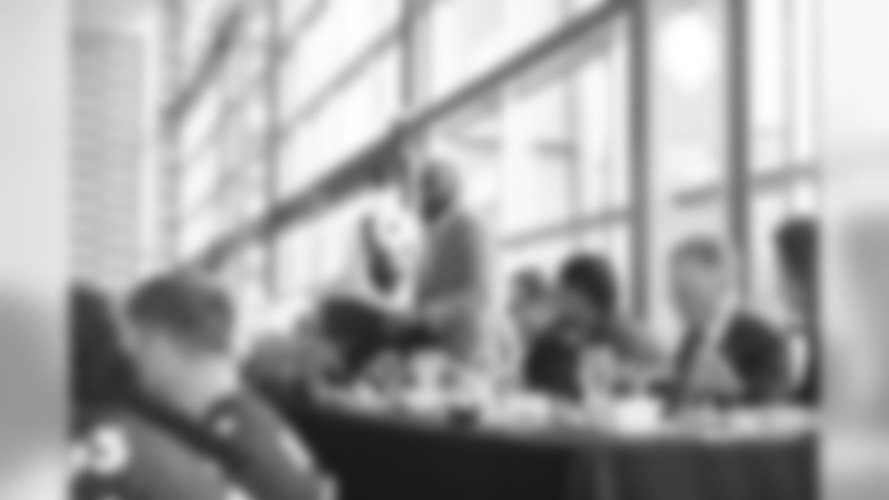 2019_CourageHouseLuncheon_1105rm_00115