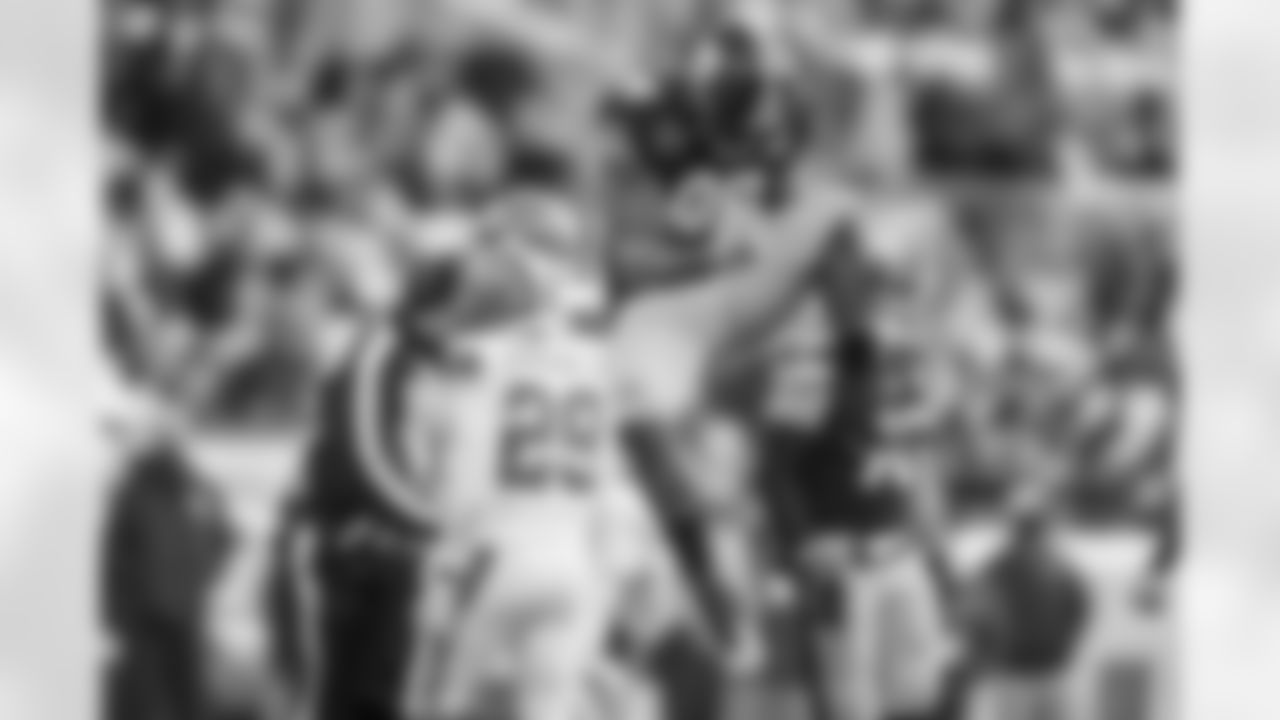 A 2017 Regular Season game between the Pittsburgh Steelers and the Cleveland Browns on Sunday December 31, 2017. The Steelers defeated the Browns 28-24.