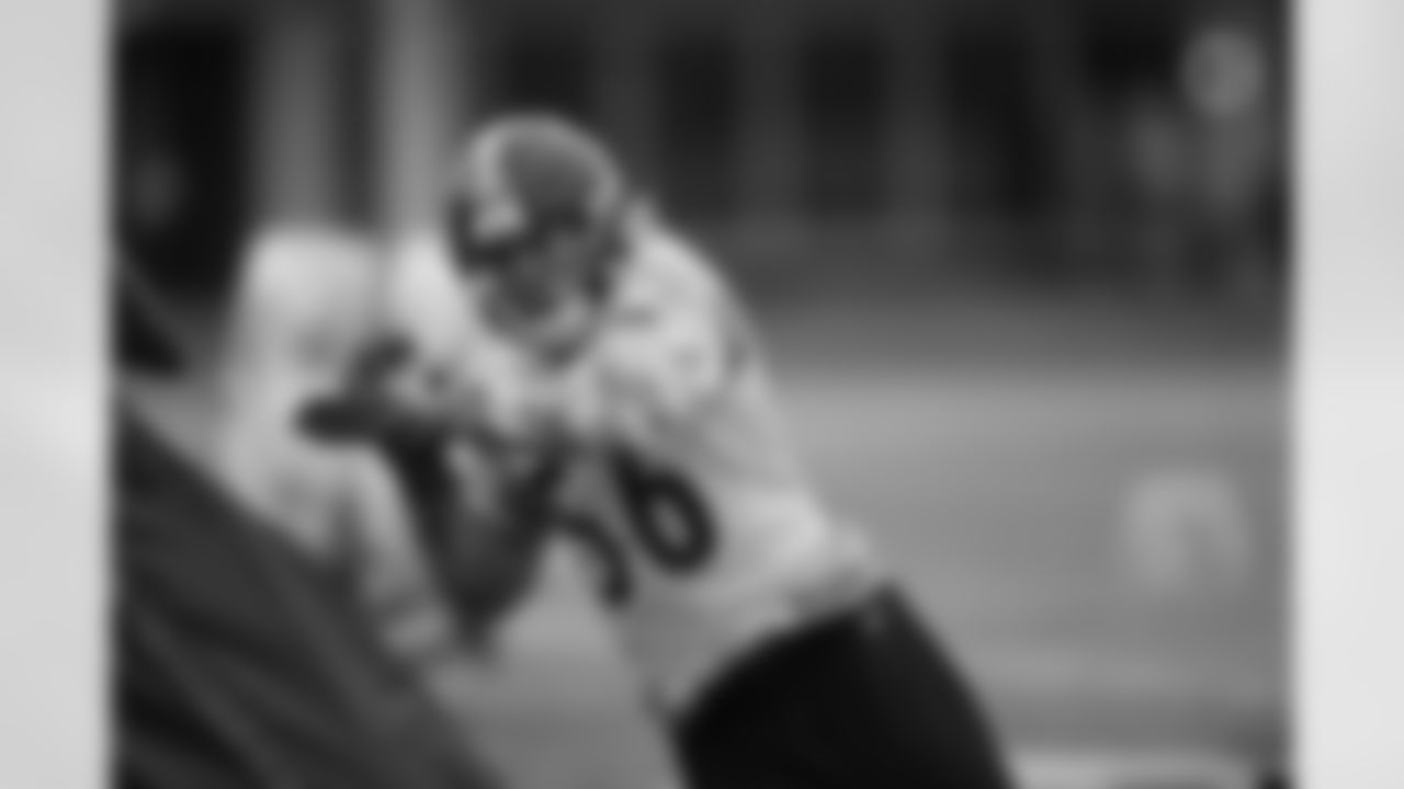 Pittsburgh Steelers linebacker Alex Highsmith (56) during practice at the UPMC Rooney Sports Complex preparing for a Wild Card Round matchup against the Kansas City Chiefs, Thursday, Jan. 13, 2022 in Pittsburgh, PA. (Karl Roser / Pittsburgh Steelers)