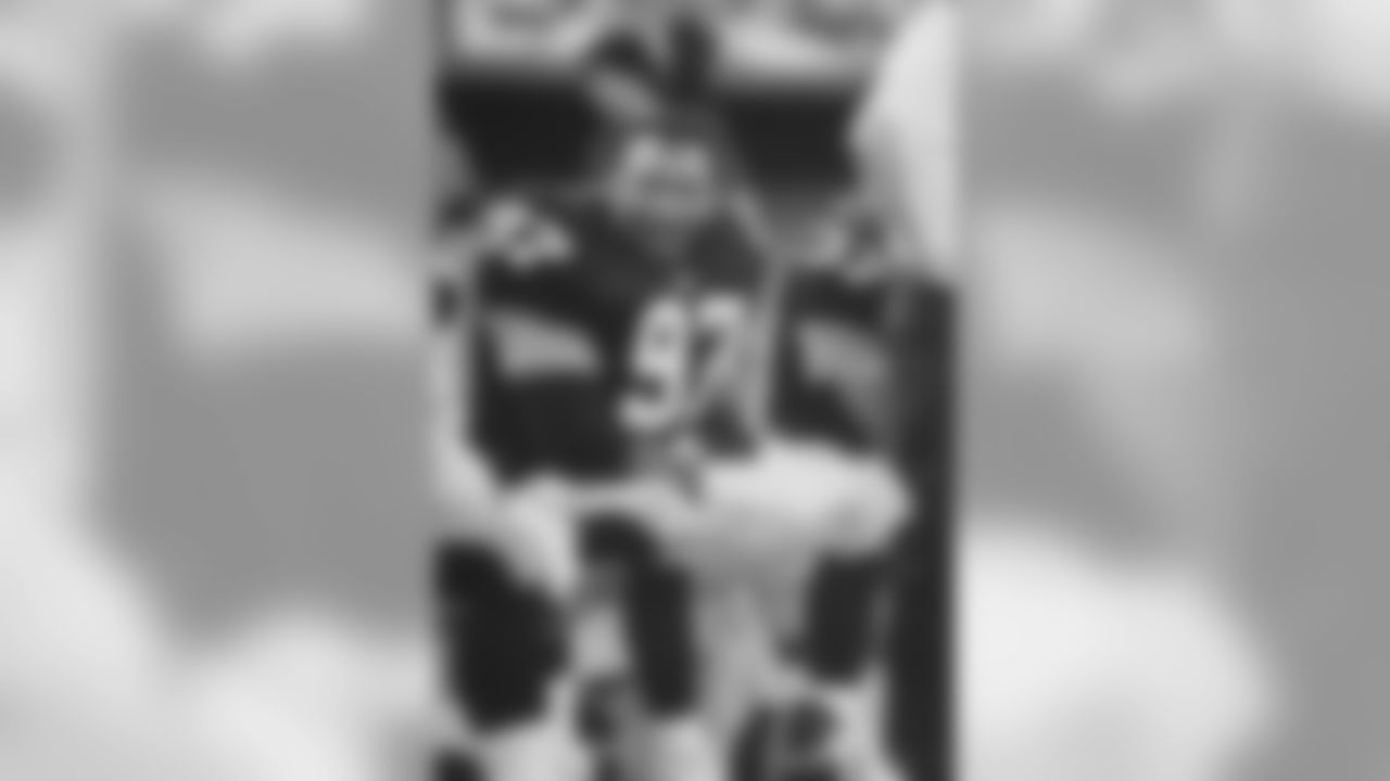 Aaron Jones (1988-1992)