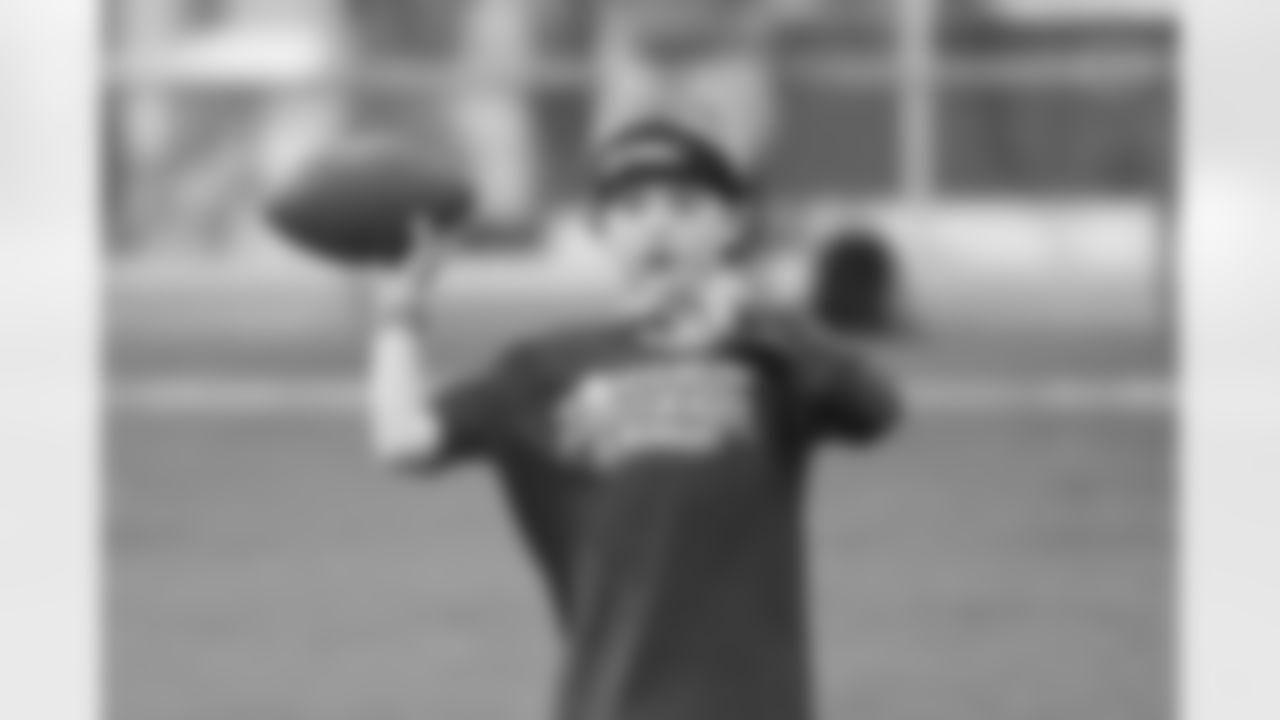 The Steelers host a 2023 Youth Football Camp at Highlands Sports Complex Friday, June 16, 2023 in Triadelphia, WV. (Karl Roser / Pittsburgh Steelers)