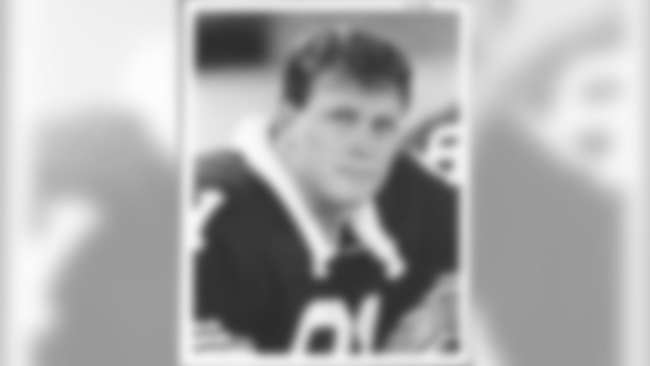 Gregg Carr (85-88)
