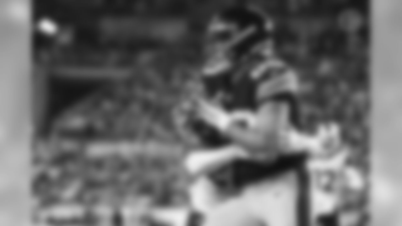 Vance McDonald