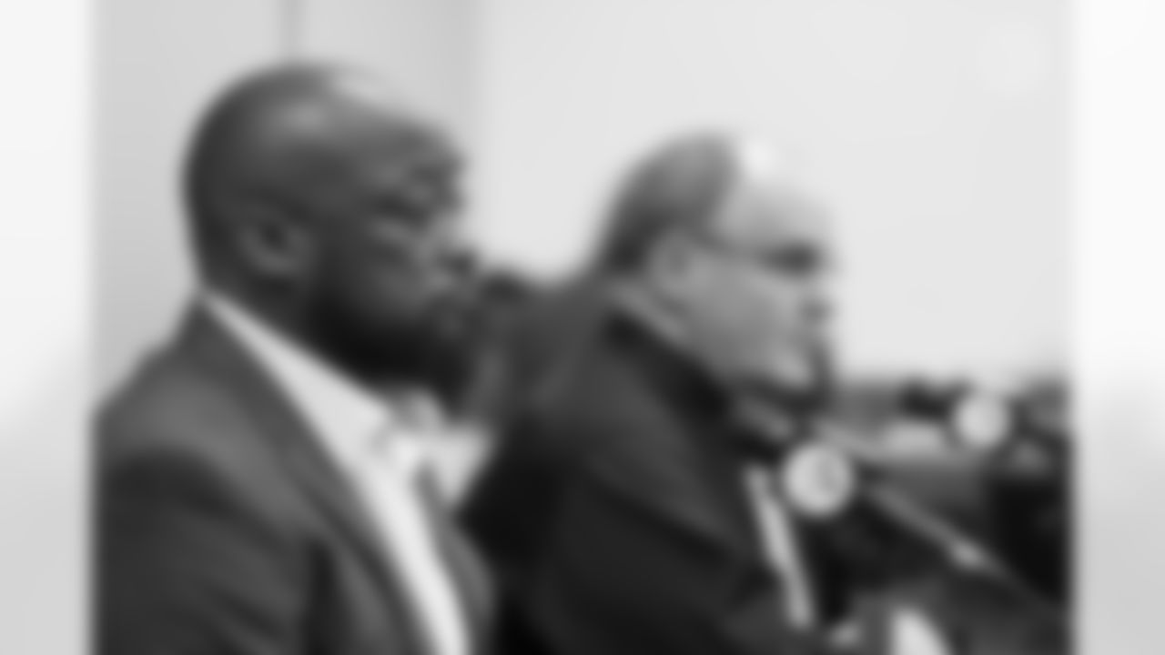 Pittsburgh Steelers Head Coach Mike Tomlin and General Manager Kevin Colbert speak at a press conference following the first-round selection during the NFL Draft at the UPMC Rooney Sports Complex, Thursday, April 28, 2022 in Pittsburgh, PA. (Karl Roser / Pittsburgh Steelers)