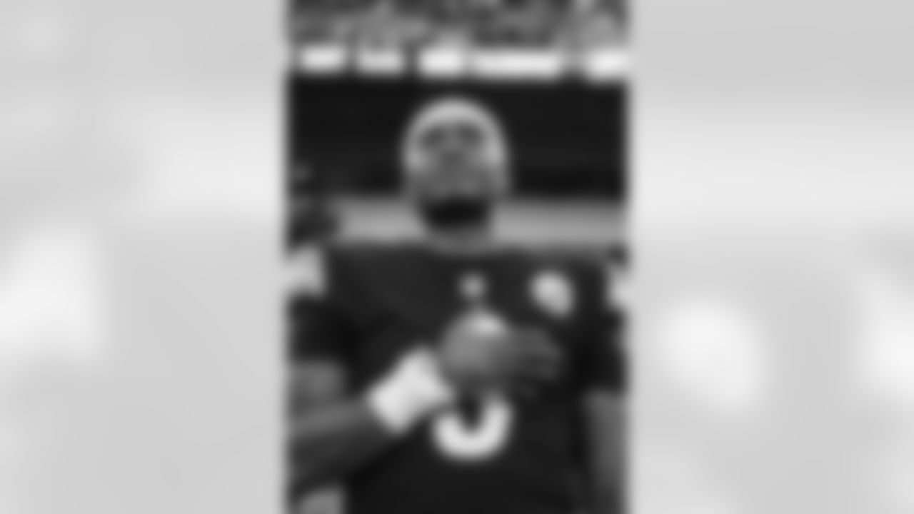 Pittsburgh Steelers quarterback Dwayne Haskins (3) during a preseason game between the Pittsburgh Steelers and the Detroit Lions, Saturday, Aug. 21, 2021 in Pittsburgh, PA. (Caitlyn Epes / Pittsburgh Steelers)